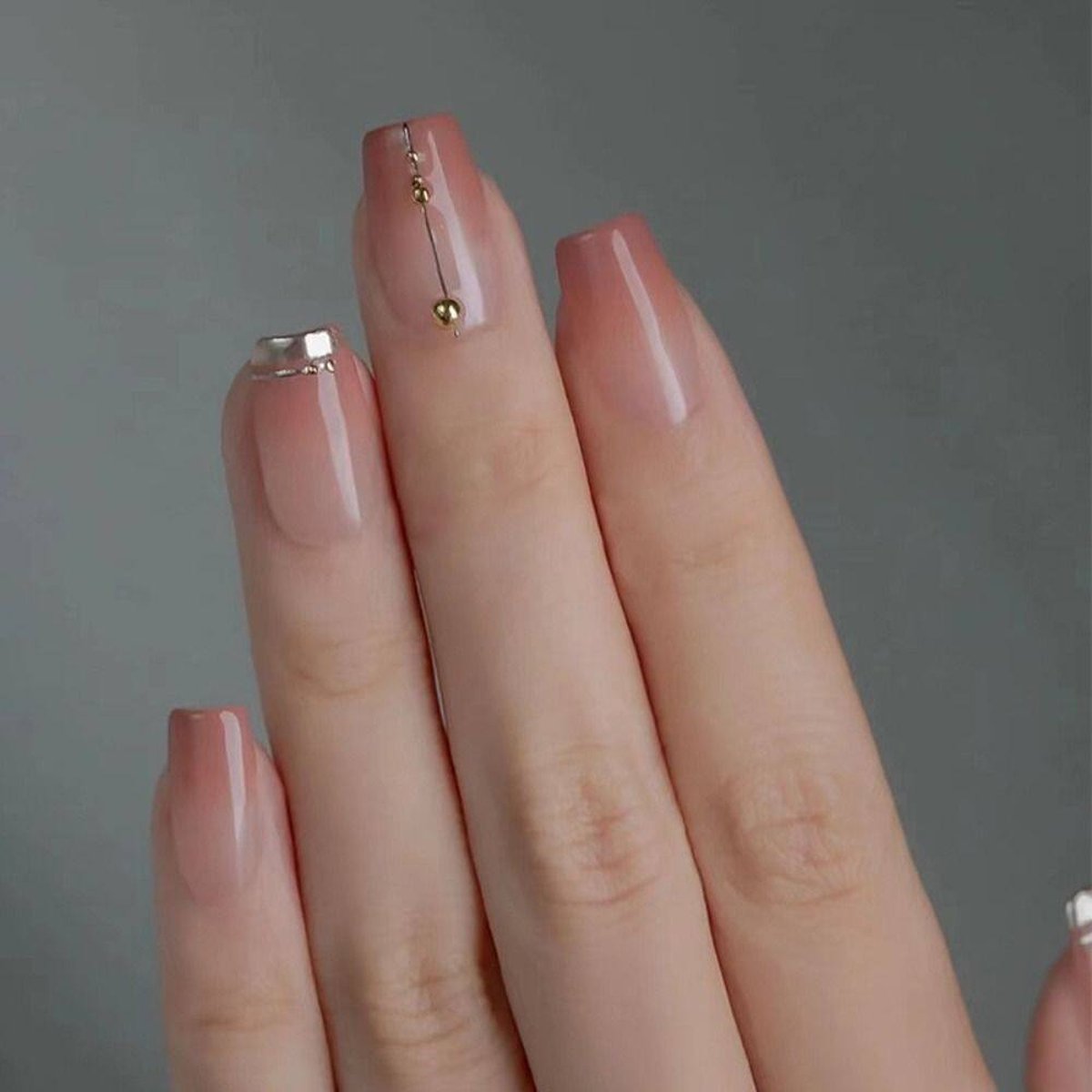 Press on Nails - Roze Naturel - Short Oval